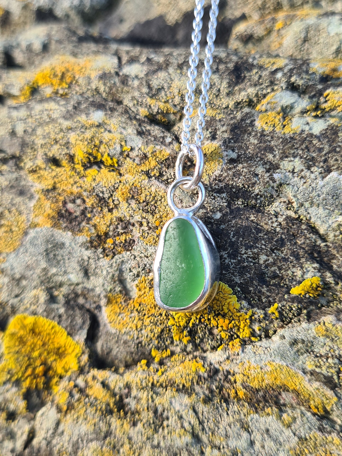 Vibrant Green Droplet Necklace