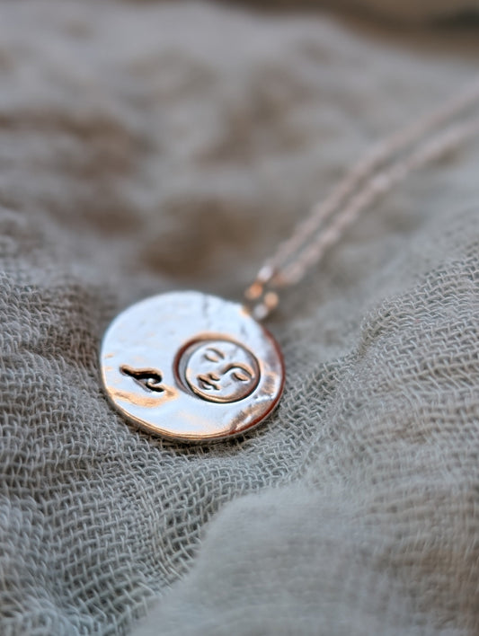 Moontide Amulet