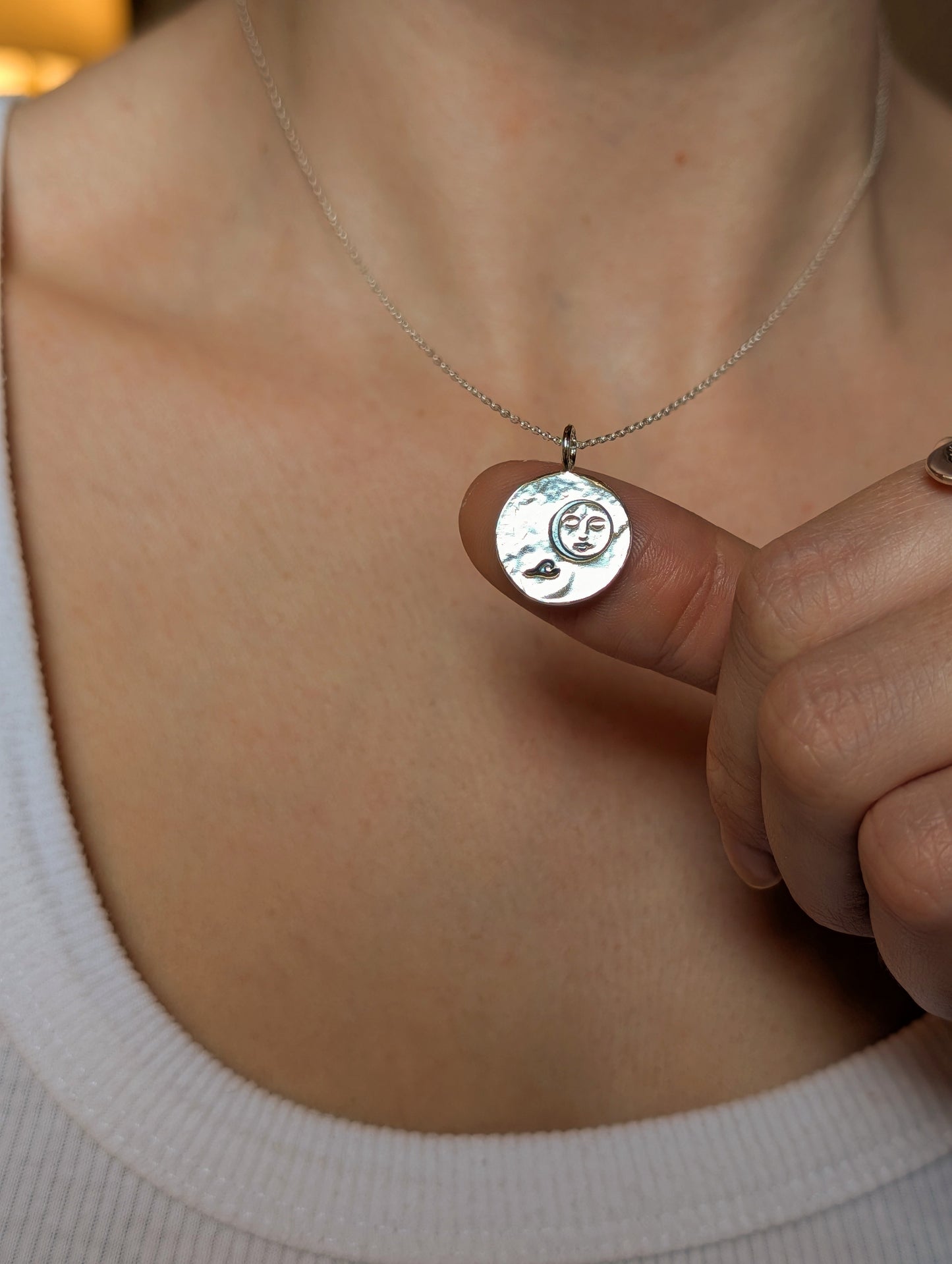 Moontide Amulet