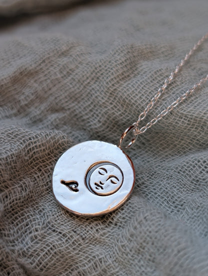 Moontide Amulet